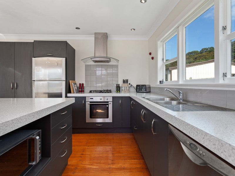 49 Pakeha Street, Matata, Whakatane - Carousel 2