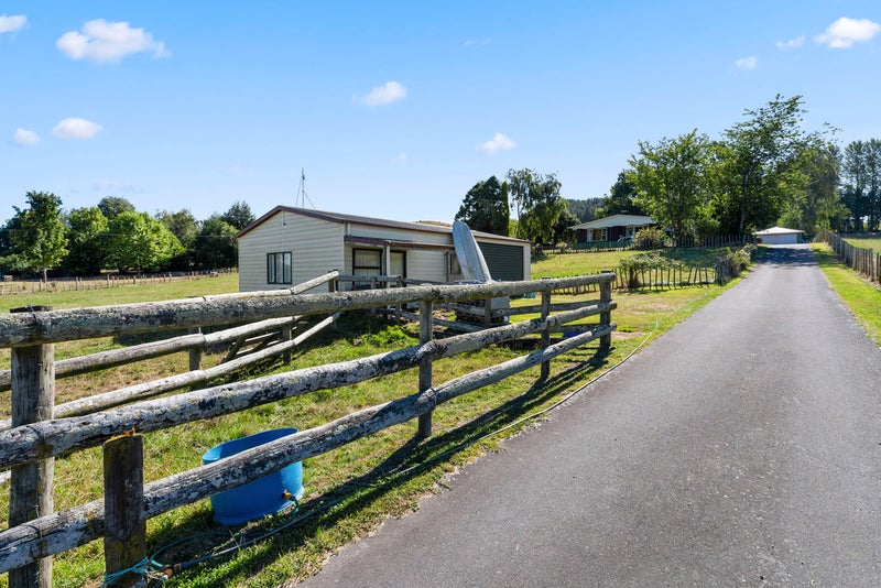 22 Springs Spur Road, Mihi - Carousel 1