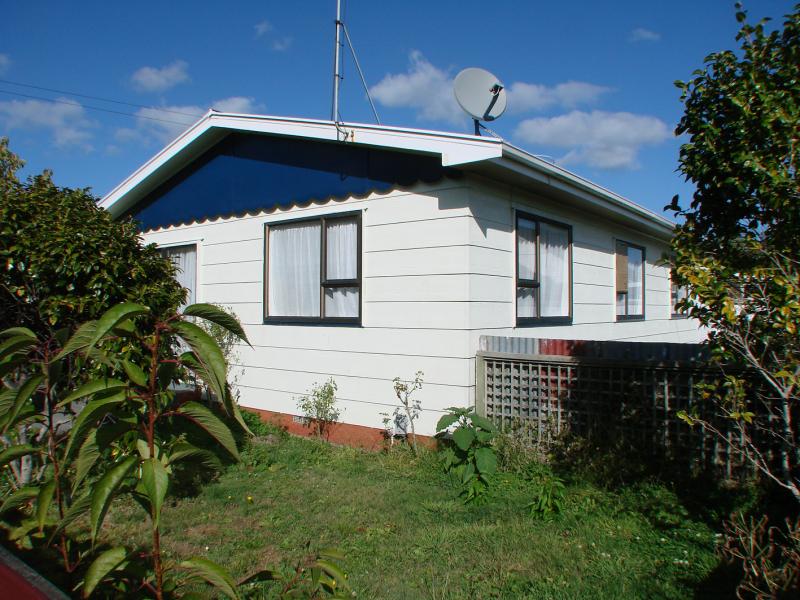 99A Hewer Crescent, Naenae, Lower Hutt - Carousel 9