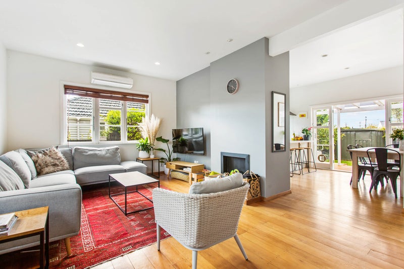 49 Alverston Street, Waterview, Auckland - Carousel 2