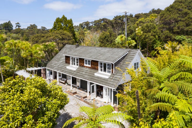 779B West Coast Road, Oratia, Auckland - Carousel 1