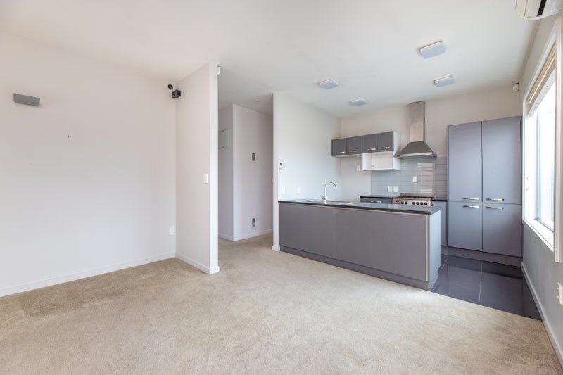 384 Marine Parade, South New Brighton, Christchurch - Carousel 2