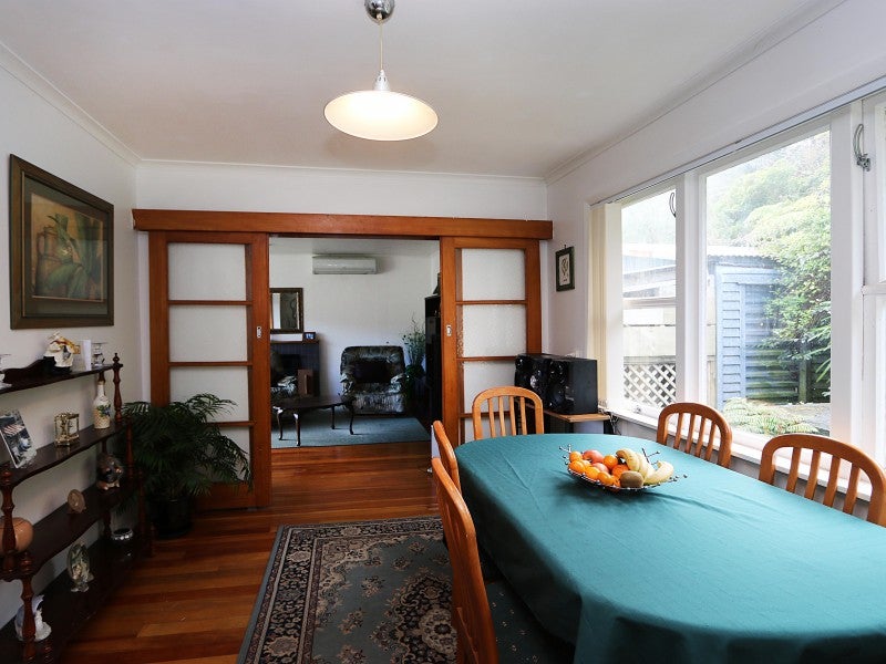 77 Coast Road, Wainuiomata, Lower Hutt - Carousel 2