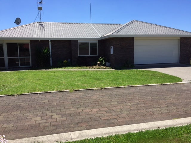 64 Evans Road, Papamoa Beach, Papamoa - Carousel 1