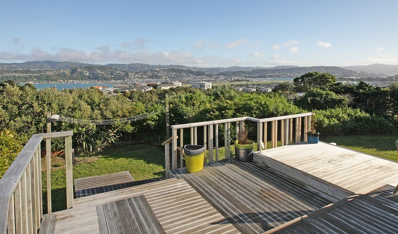 49 Sidlaw Street, Strathmore Park, Wellington - Carousel 2