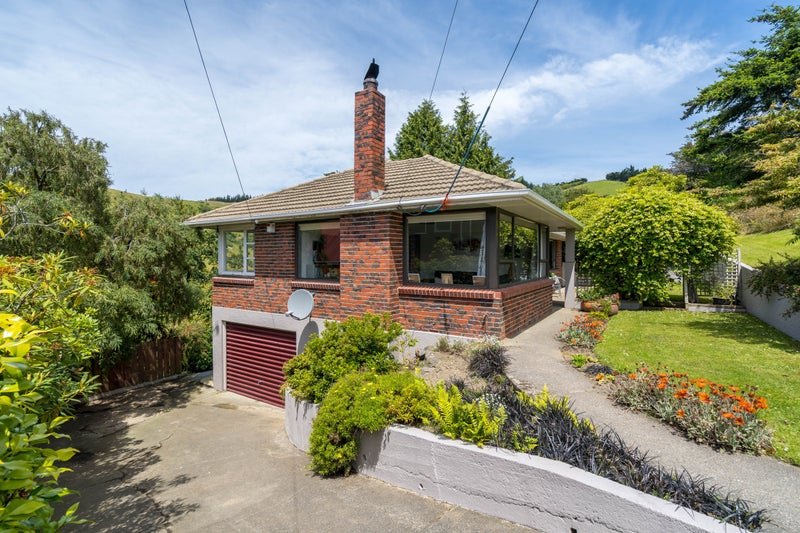 86 Koremata Street, Green Island, Dunedin - Carousel 1