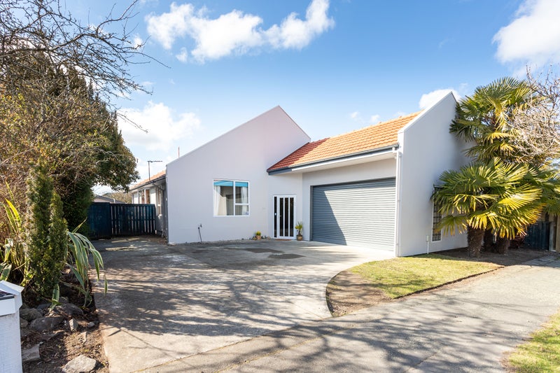 12 Sledmere Street, Burnside, Christchurch - Carousel 1