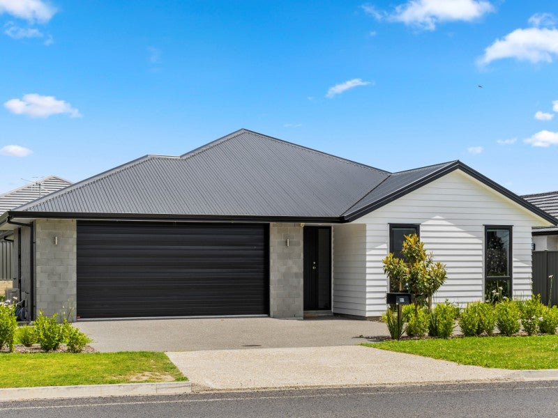 91 Kennedy Road, Pyes Pa, Tauranga - Carousel 1