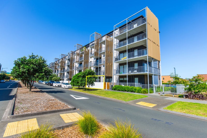 3/4 Bluegrey Avenue, Stonefields, Auckland - Carousel 17