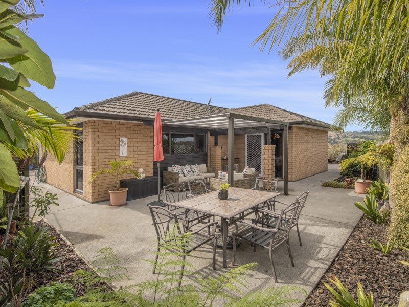 3 Charlise Place, Onerahi, Whangarei - Carousel 1