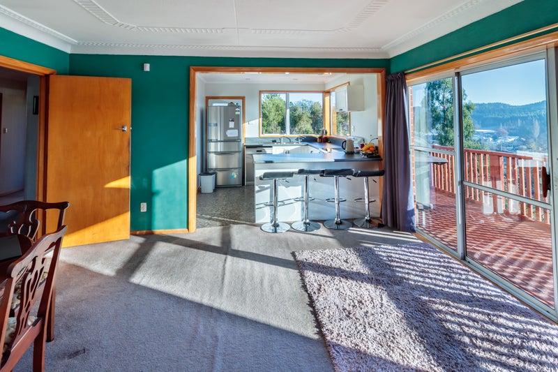 3 Owen Street, Green Island, Dunedin - Carousel 2