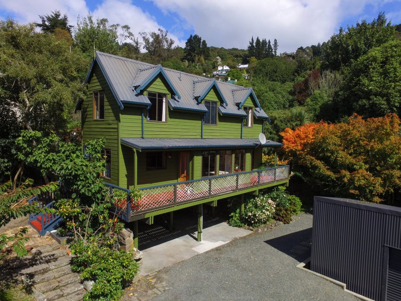 21 Harbour Terrace, Careys Bay, Dunedin - Carousel 1