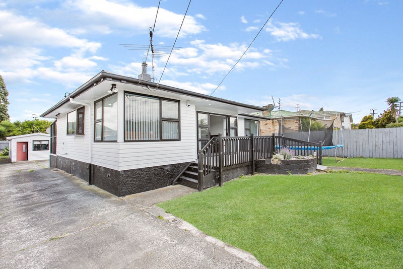 13 Sterling Avenue, Manurewa East, Auckland - Carousel 2