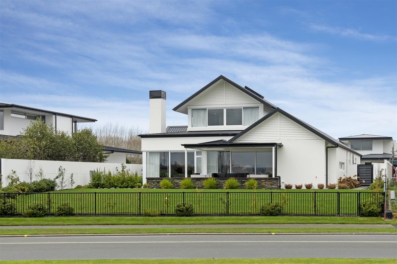 3 Waterview Court, Northwood, Christchurch - Carousel 1