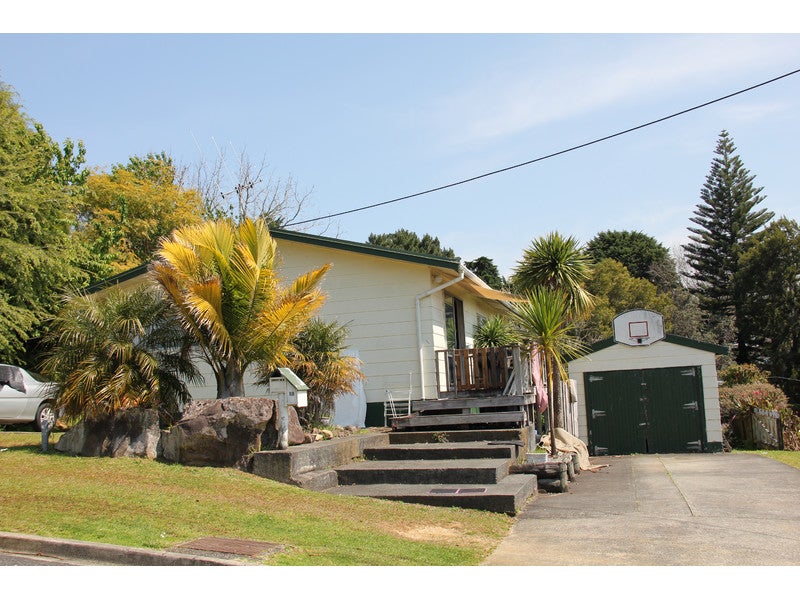 18 Raewyn Street, Morningside, Whangarei - Carousel 2