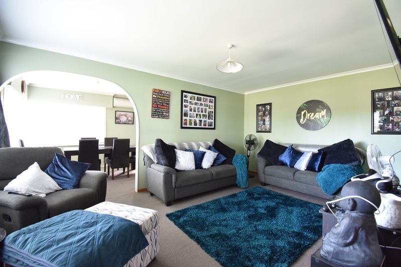 41 Flaxmere Avenue, Flaxmere, Hastings - Carousel 2