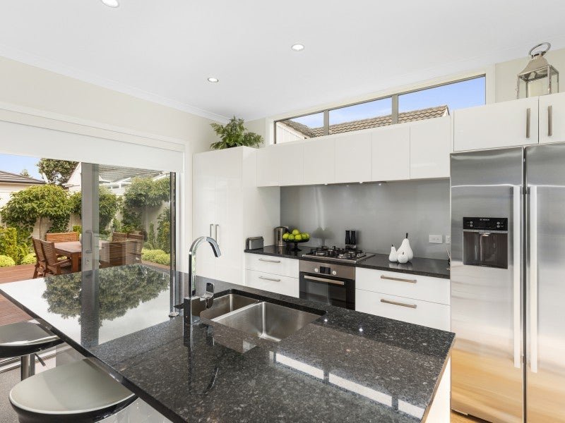 59B Laings Road, Hutt Central, Lower Hutt - Carousel 2