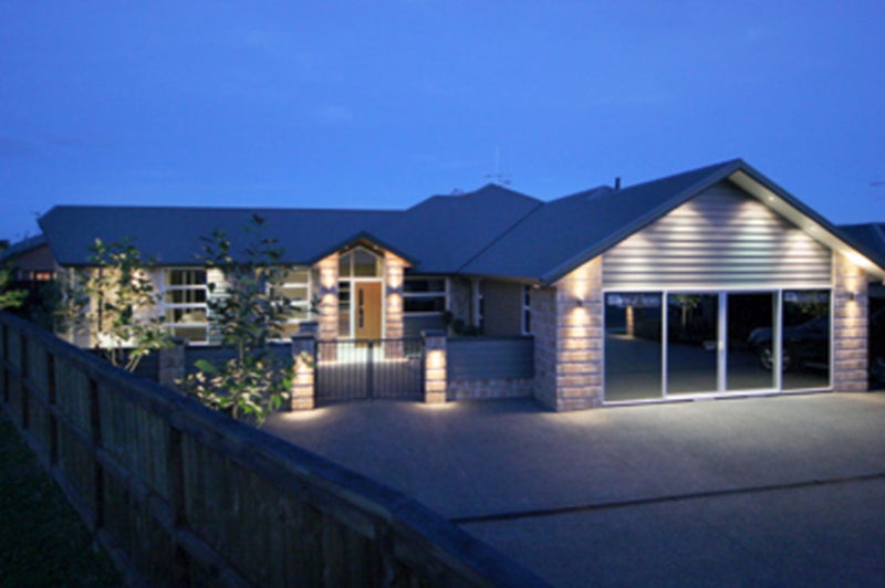 424 Hukanui Road, Rototuna, Hamilton - Carousel 2