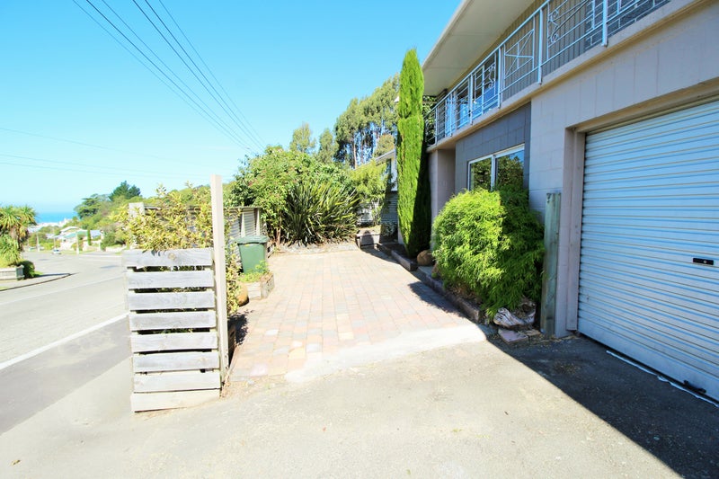 89 Eden Street, Oamaru - Carousel 2