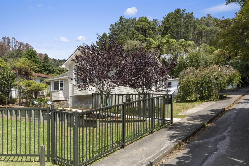 104 Kamahi Street, Stokes Valley, Lower Hutt - Carousel 1