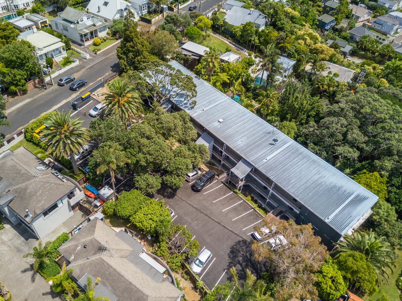 15/73 Princes Street, Northcote Point, Auckland - Carousel 16