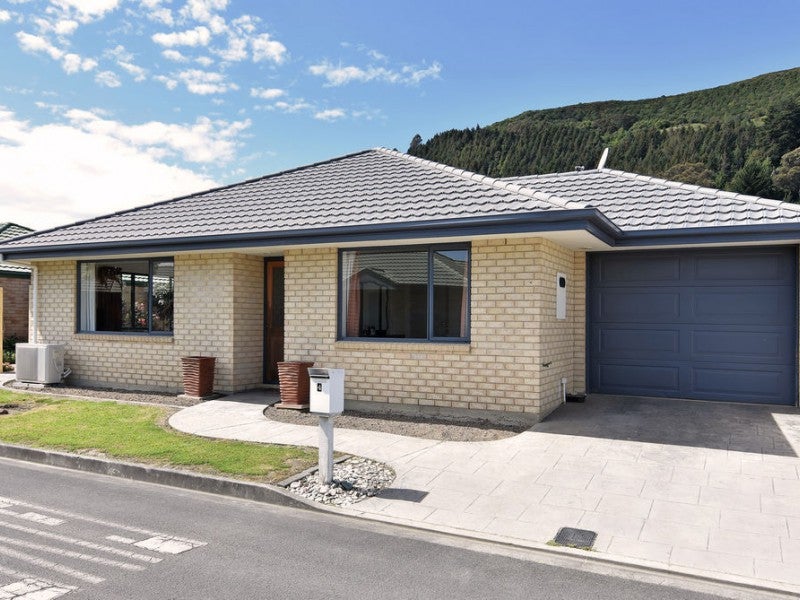 4 Eastwood Place, The Wood, Nelson - Carousel 2