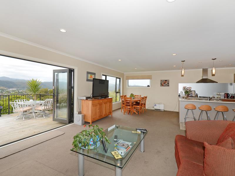 11 Riverstone Drive, Riverstone Terraces, Upper Hutt - Carousel 26