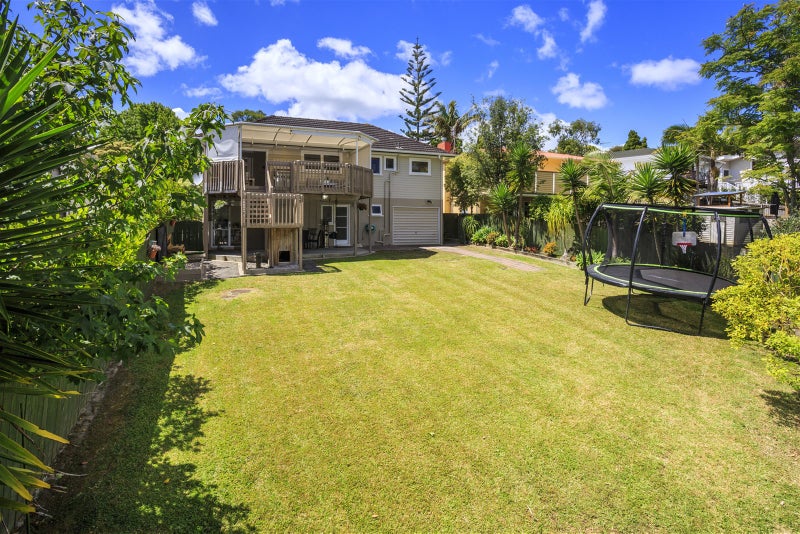 36 Tilden Avenue, Hillcrest, Auckland - Carousel 2