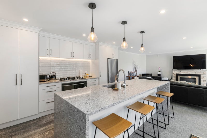 16 Latimer Way, Petone, Lower Hutt - Carousel 2