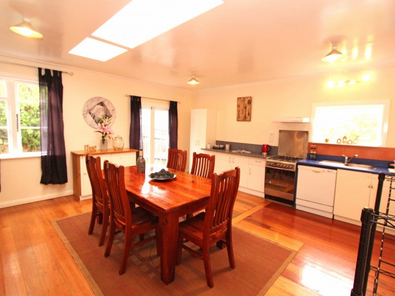 25 Huanui Street, Ranui, Porirua - Carousel 2