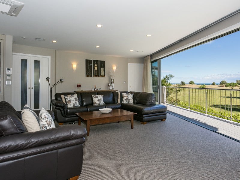 9 Nga Manu Place, Tangoio - Carousel 2