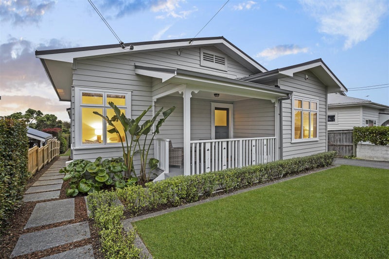 34 Truro Road, Sandringham, Auckland - Carousel 1