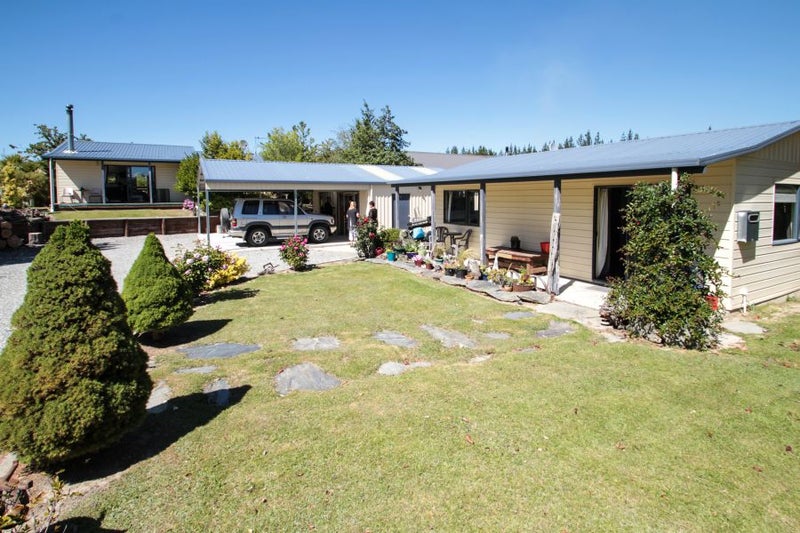 11 Mary Lane, Wanaka - Carousel 2