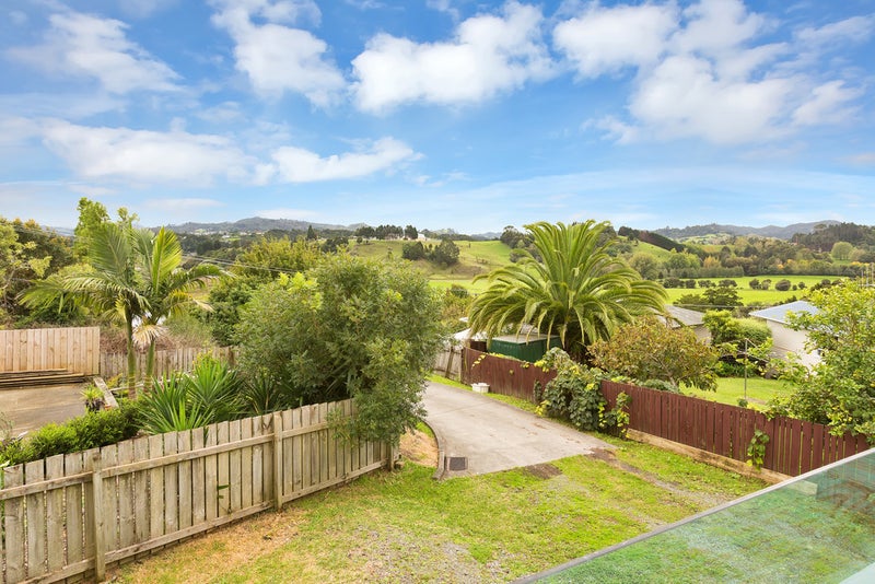 3 Clotworthy Crescent, Onerahi, Whangarei - Carousel 2