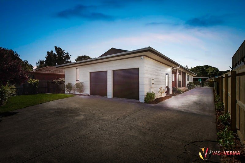 29 McInnes Road, Weymouth, Auckland - Carousel 2