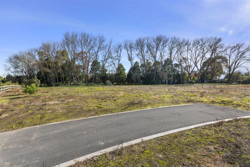 8 Harri Jay Rise, Tamahere - Carousel 2