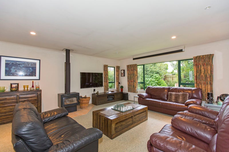 949 High Street, Avalon, Lower Hutt - Carousel 2