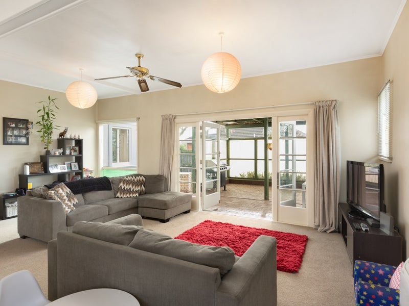 200 Scott Street, Redwoodtown, Blenheim - Carousel 1