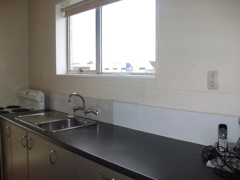 6/52 North Avon Road, Richmond, Christchurch - Carousel 2