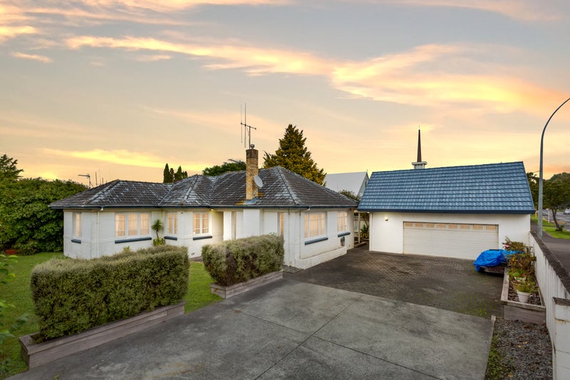 94 Clarkin Road, Fairfield, Hamilton - Carousel 2