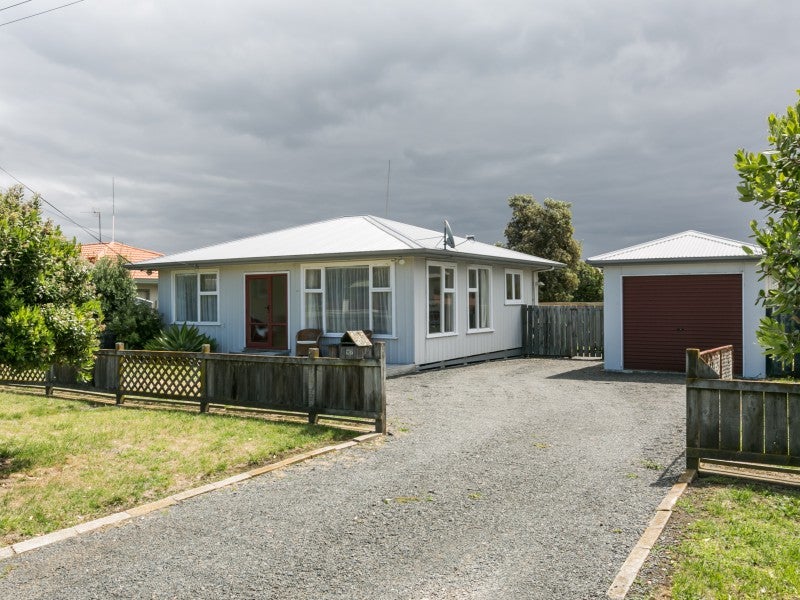 107 Ferguson Street North, Bay View, Napier - Carousel 1