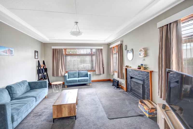 5 Cranston Street, Andersons Bay, Dunedin - Carousel 2