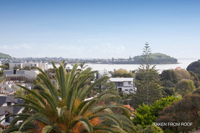 42 Tautari Street, Orakei, Auckland - Carousel 1
