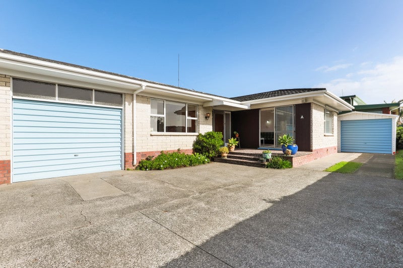 1/11 Watson Place, Papatoetoe, Auckland - Carousel 1