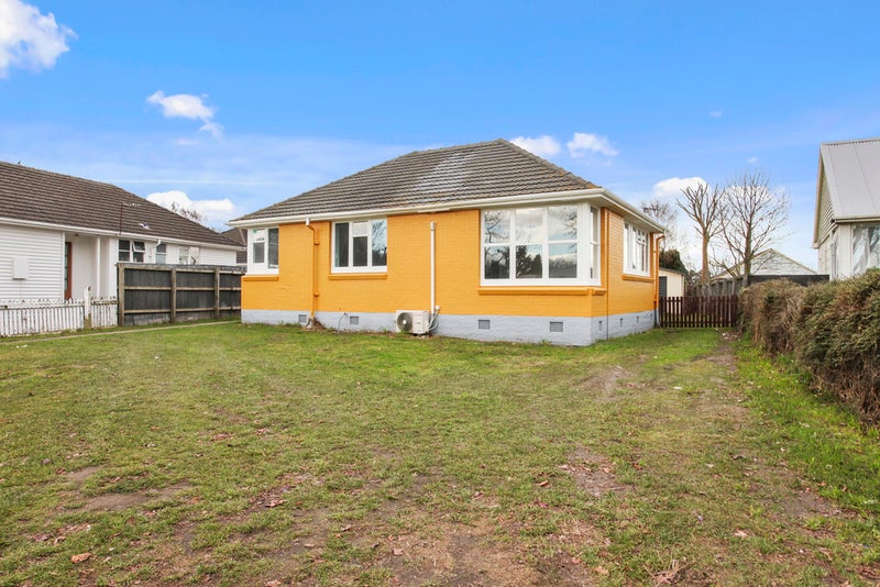 14 Vicki Street, Sockburn, Christchurch - Carousel 11