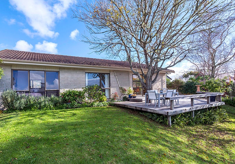 1/24 Rapallo Place, Farm Cove, Auckland - Carousel 1