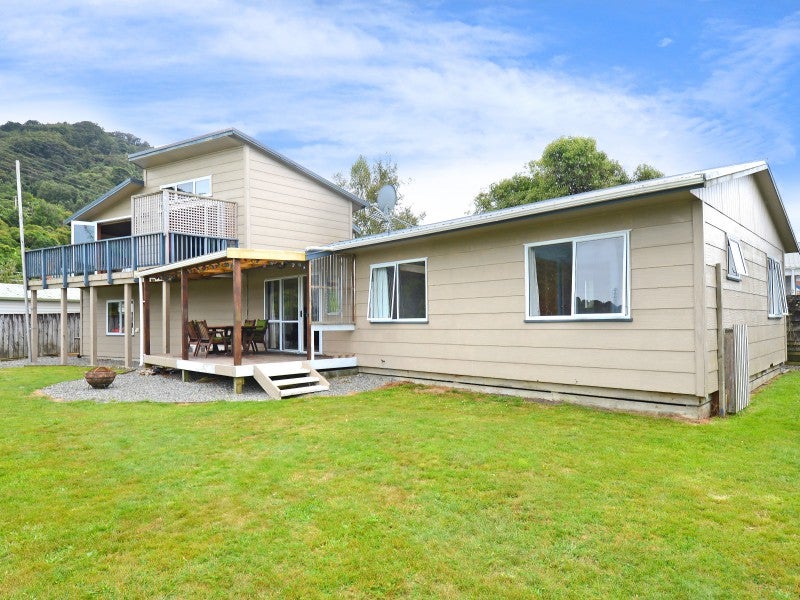 20 Tulsa Grove, Totara Park, Upper Hutt - Carousel 1