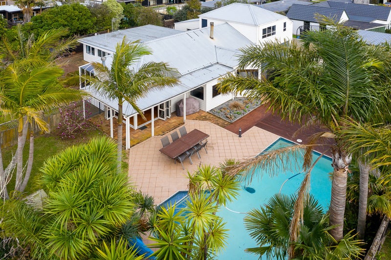 29A Stanniland Street, Sunnyhills, Auckland - Carousel 1