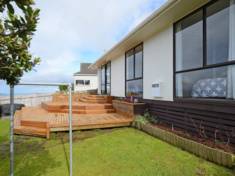 1/131 Maungaraki Road, Korokoro, Lower Hutt - Carousel 2