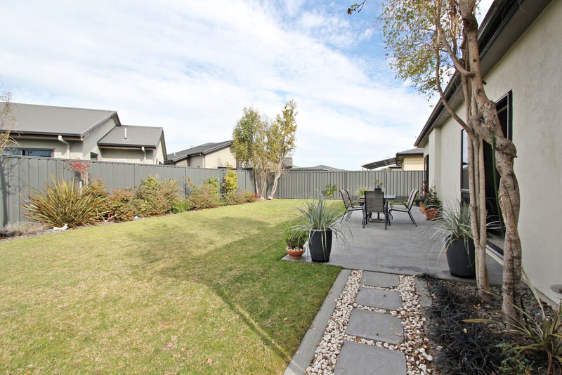 19 Pacific Avenue, Poraiti, Napier - Carousel 15